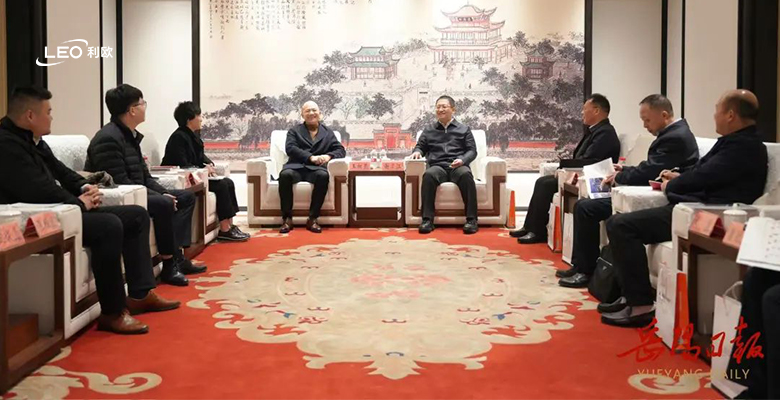 新華網(wǎng)報(bào)道：謝衛(wèi)江會(huì)見(jiàn)利歐集團(tuán)董事長(zhǎng)王相榮一行